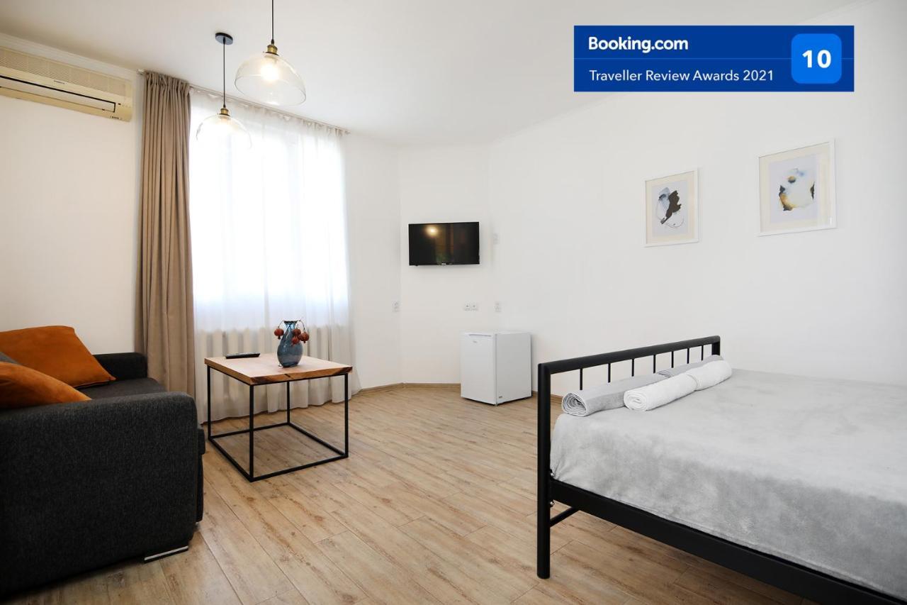 Twins Hotel Tbilisi Ngoại thất bức ảnh