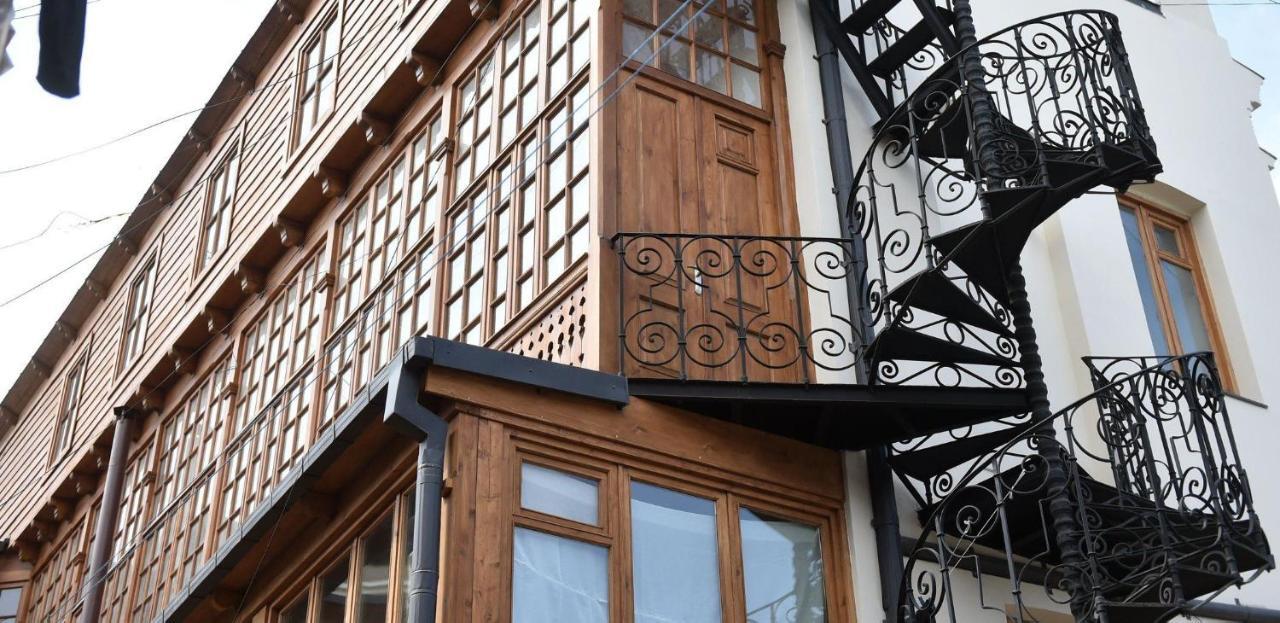 Twins Hotel Tbilisi Ngoại thất bức ảnh