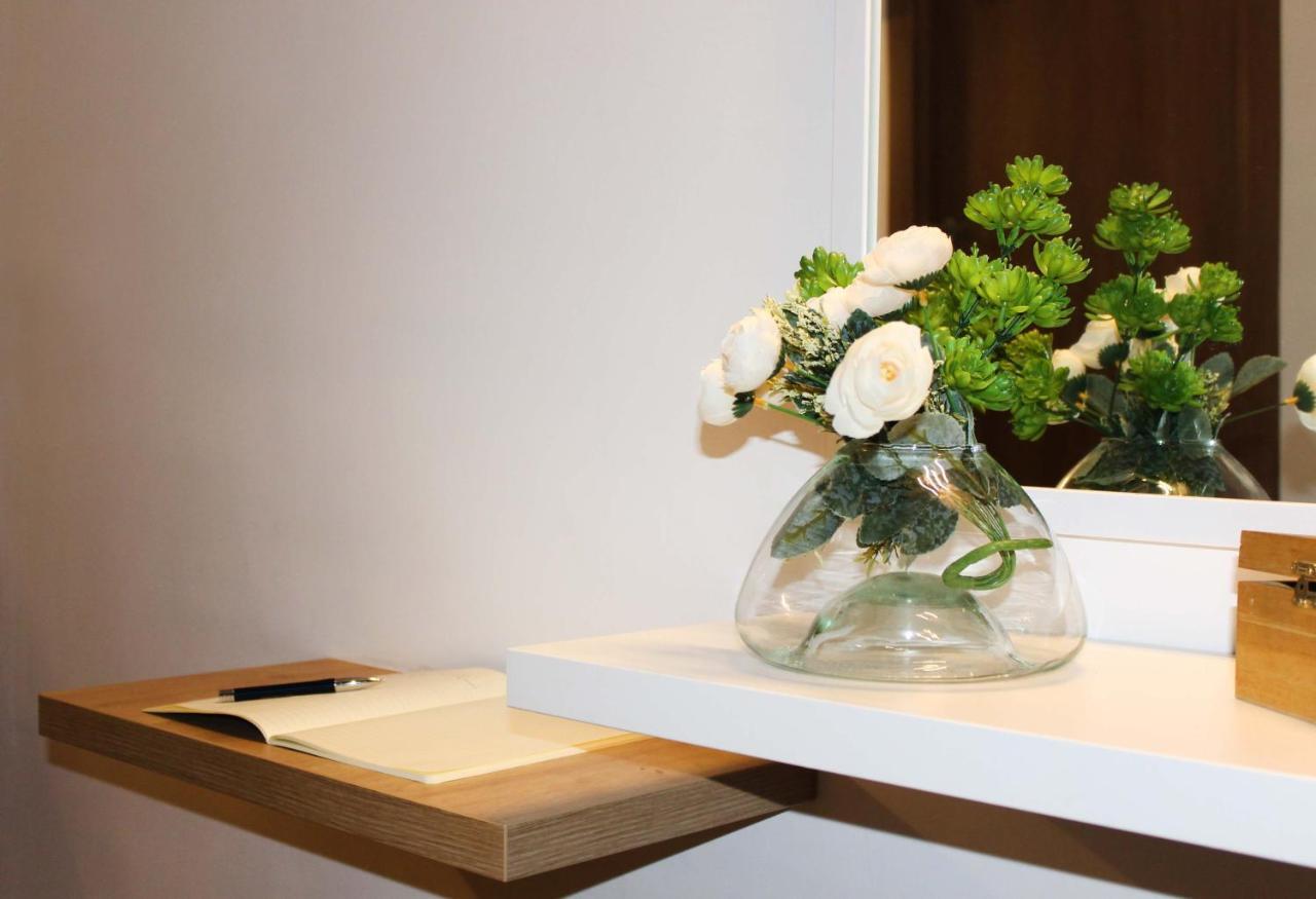 Twins Hotel Tbilisi Ngoại thất bức ảnh