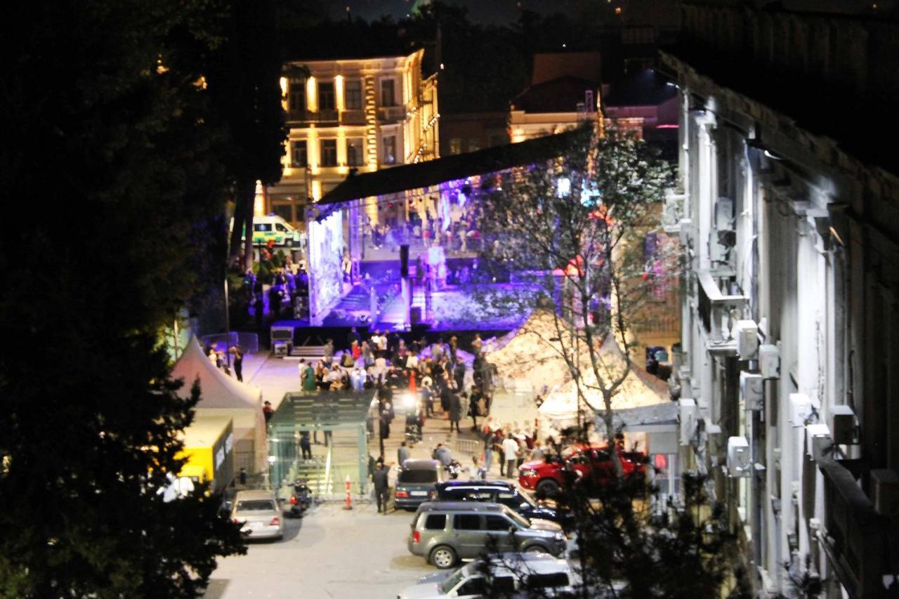 Twins Hotel Tbilisi Ngoại thất bức ảnh